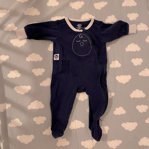 Nested bean Zen footie in color night sky